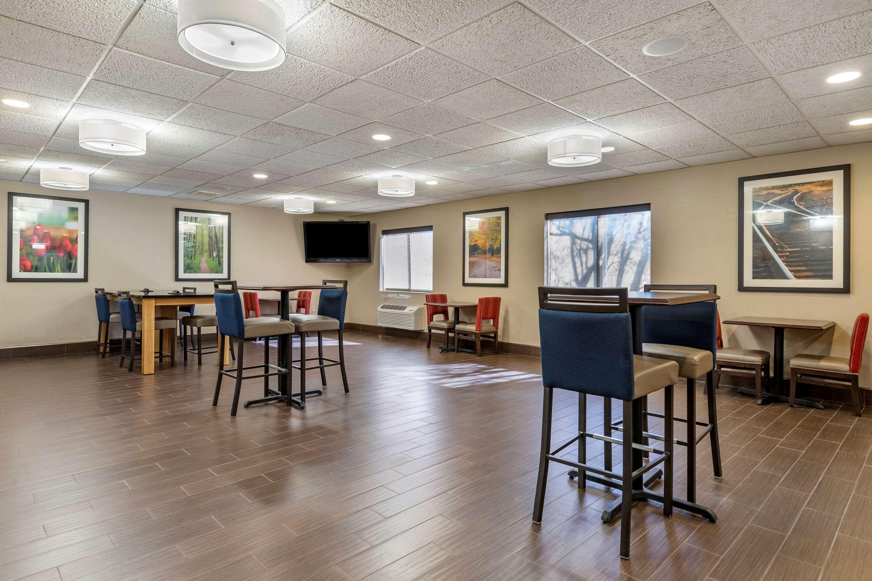 Comfort Inn & Suites Paw Paw Zewnętrze zdjęcie